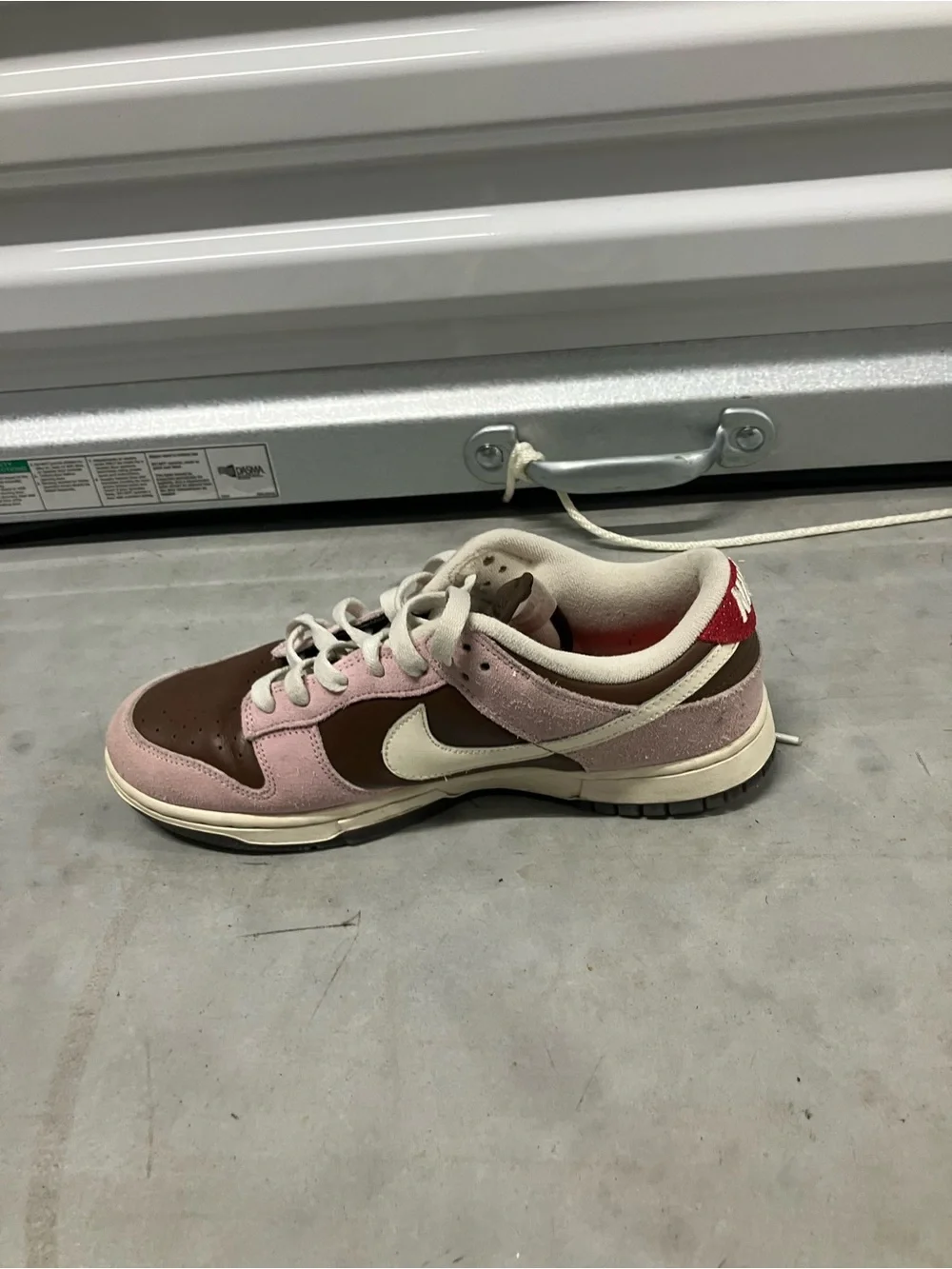 NIKE Women's Dunk Low Neapolitan Shoes Size 10